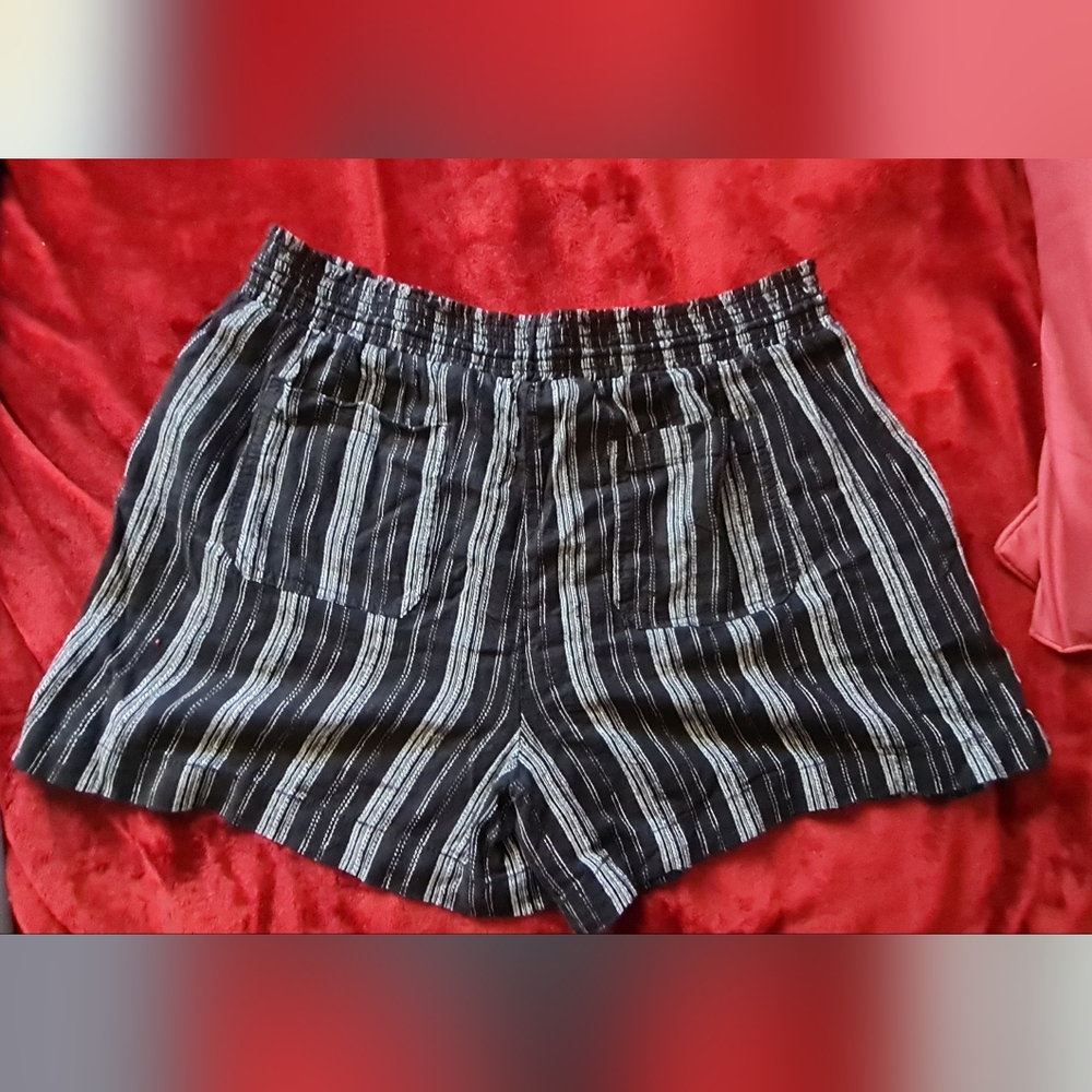 EUC Briggs XXL Soft Shorts - Picture 3 of 6